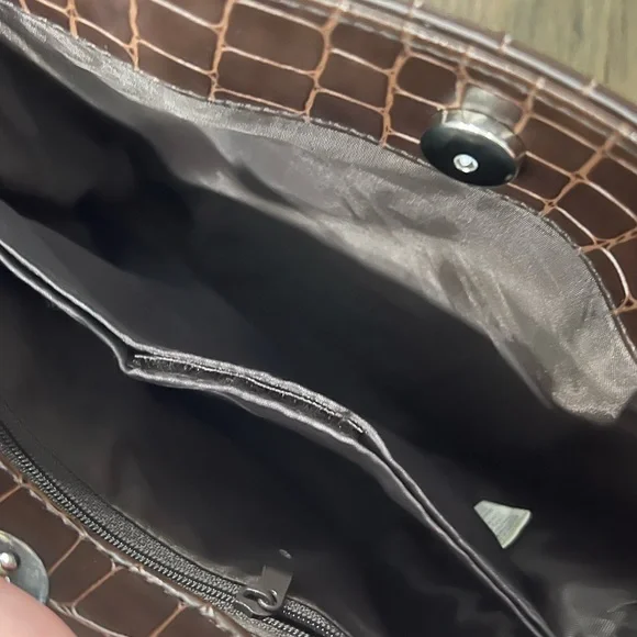 Connections Hand Bag - Picture 7 of 10